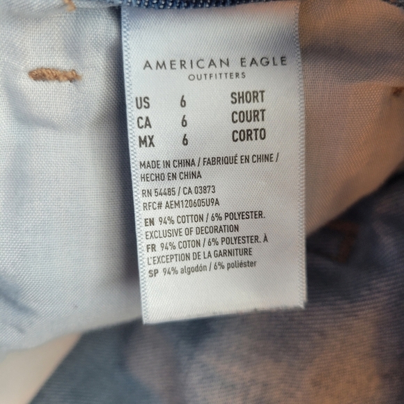 American Eagle Women's 90s Mom Jeans Distressed Size 6 Short - Picture 5 of 5